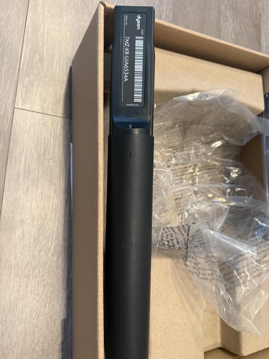 다이슨 펜슬백 본체 클로즈업